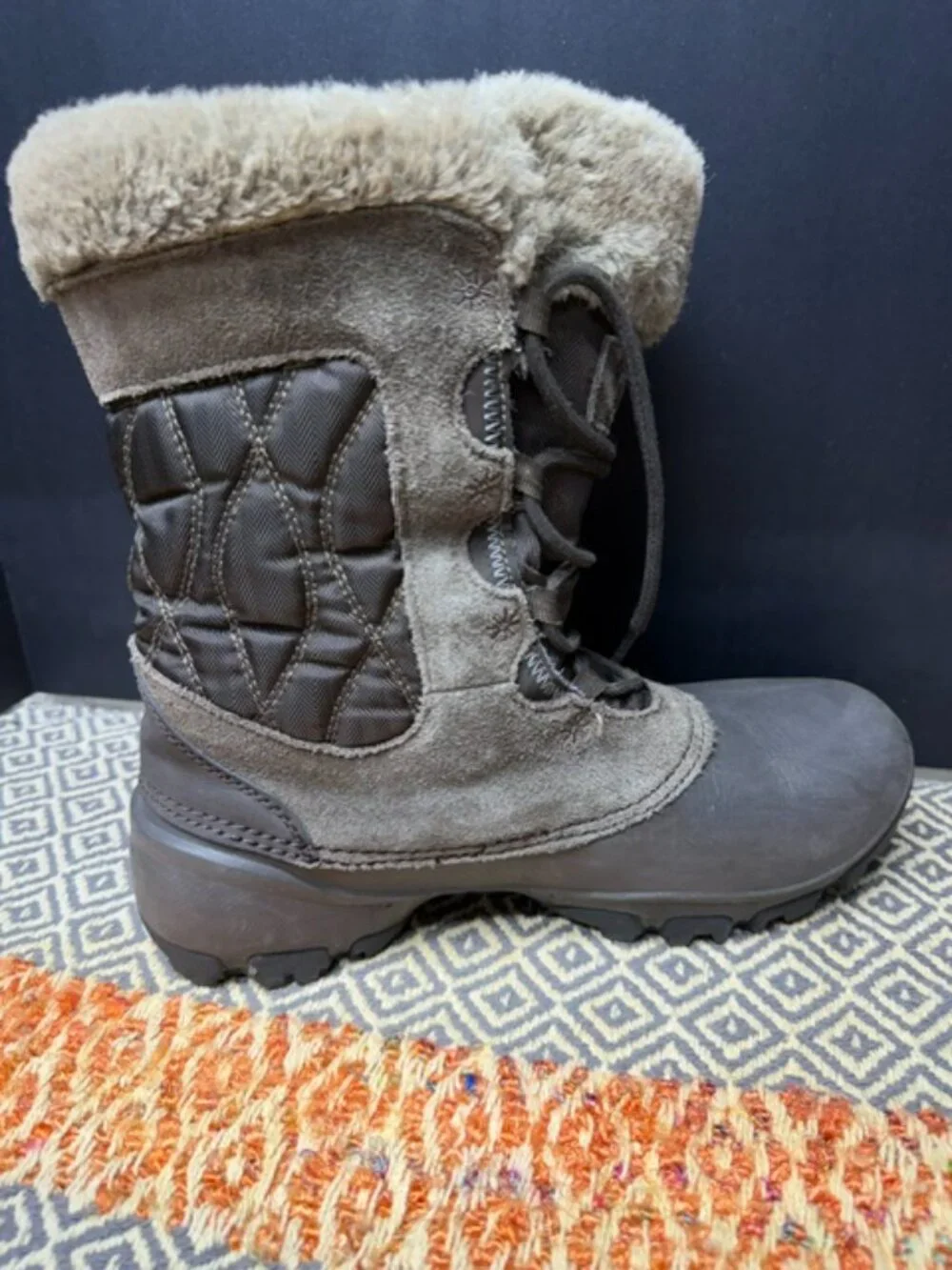 Columbia Sierra Summette IV Woman's Size 10
